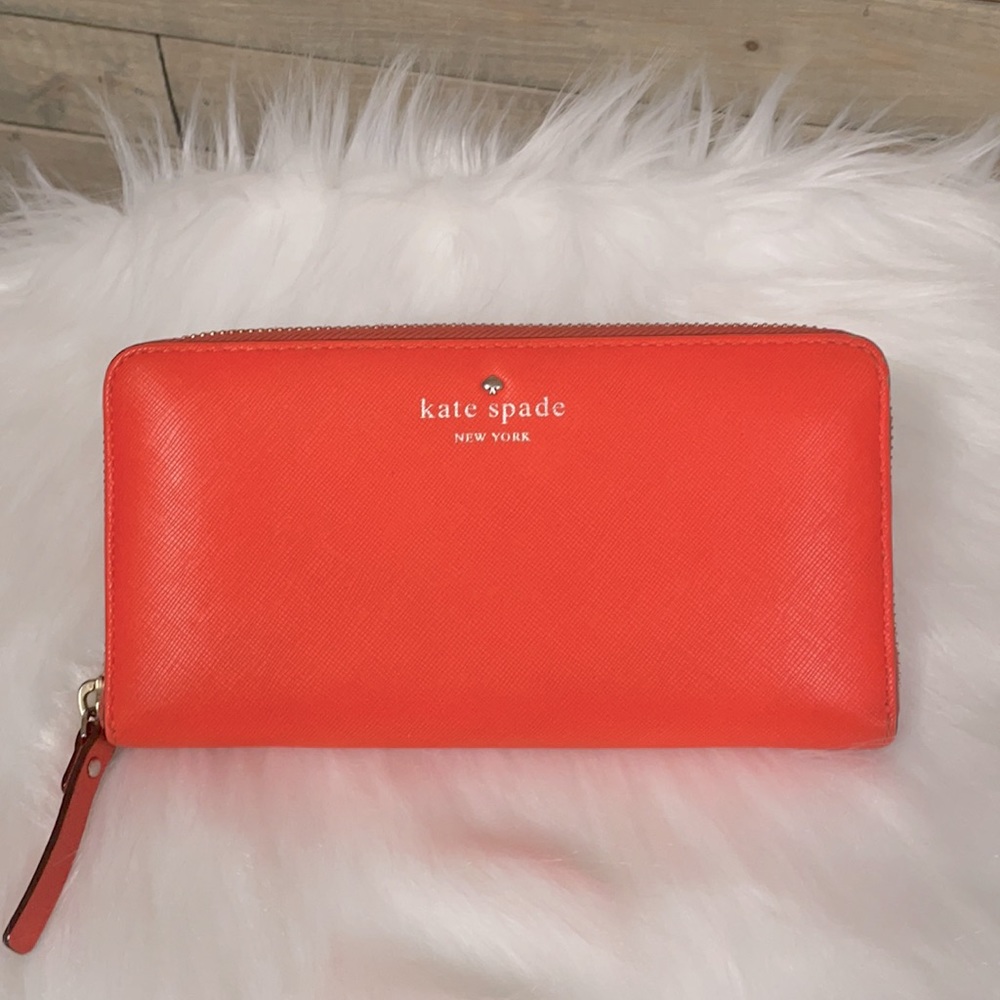 Kate Spade ♠️ New York Wallet ♠️